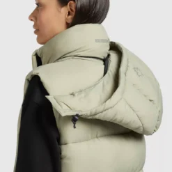 Khujo Westen Weste Magneta Frauen Pastellgrün -Khujo Verkaufsshop 1b8251ab7c3090b07300ea319c189d92 scaled