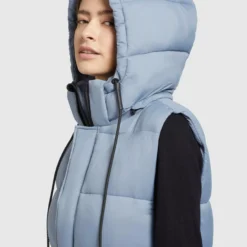 Khujo Westen Weste Eden Frauen Hellblau -Khujo Verkaufsshop 3b399bb52555572214a9990a6c059b67 scaled