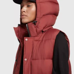 Khujo Westen Weste Magneta Frauen Rostrot -Khujo Verkaufsshop 4293d39cd3f5d2cccd32bef27e2ac903 scaled