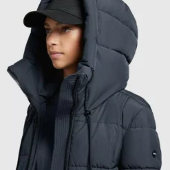 Khujo Wintermäntel Mantel Deria Frauen Dunkelblau -Khujo Verkaufsshop 467b2fbe2710d02bf612e83b390e8e57 scaled