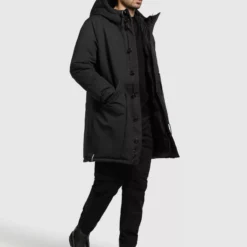 Khujo Parka Mantel Terra Männer Schwarz -Khujo Verkaufsshop 4e4ef9d5c8d14ac4f6c8b96f491ae1e6 scaled