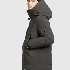 Khujo Winterjacken Jacke Fank Männer Dunkelgrün -Khujo Verkaufsshop 544282d6198b0578475d8e7b5b212712 scaled