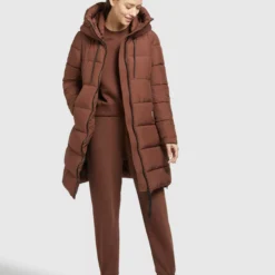 Khujo Wintermäntel Mantel Youma Frauen Karamell -Khujo Verkaufsshop 56a53ed19bd664c42ac3de19c03b2369 scaled