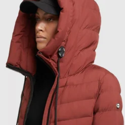 Khujo Wintermäntel Mantel Ingram Frauen Rostrot -Khujo Verkaufsshop 579ed419dbb82f9719f314e86fc0bb45 scaled