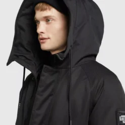 Khujo Wintermäntel Mantel Tuck Männer Schwarz -Khujo Verkaufsshop 66b3e29974c003763fcb61059c4d6bc4 scaled