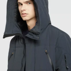 Khujo Winterjacken Jacke Cloyd Männer Marine -Khujo Verkaufsshop 7000f1b0da97752770b6a2bfb555edc6 scaled