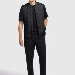 Khujo Westen Weste Liel Männer Schwarz -Khujo Verkaufsshop 73a419389e59da28749c7d062ef74101 scaled