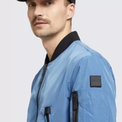 Khujo Übergangsjacken Übergangsjacke ASTILE2 Männer Blau -Khujo Verkaufsshop 98208b65c3c67654e1de435d876ee7a2 scaled