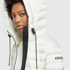 Khujo Übergangsjacken Winterjacke Lovina Frauen Weiß -Khujo Verkaufsshop 9f3b07a4f03bd4bb6b08db77ecae7a16 scaled