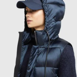 Khujo Westen Weste Tourin Frauen Navy -Khujo Verkaufsshop ae7e64c7fbe4d53561c288f409923d8d scaled