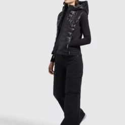 Khujo Westen Weste Fabia Frauen Schwarz -Khujo Verkaufsshop b0beae6fc03c0e75998c4249a2c6968e scaled