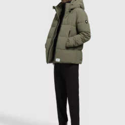 Khujo Outdoorjacken Funktionsjacke TURREL Männer Oliv -Khujo Verkaufsshop b318d5420c94c067b649f3f05c779b65 scaled