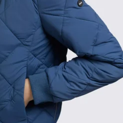 Khujo Übergangsjacken Jacke Leona Frauen Blau -Khujo Verkaufsshop c7f0383a05481ae19fb2099b6fff908d scaled