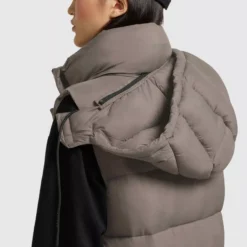 Khujo Westen Weste Tourin Frauen Braun -Khujo Verkaufsshop dad6caba1627ded8fe621feff57307a6 scaled