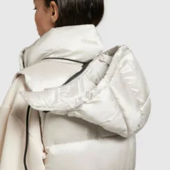 Khujo Westen Weste Tourin Frauen Perlweiß -Khujo Verkaufsshop e2a36c77de928d3ed00af5d5ba1d3c0c scaled