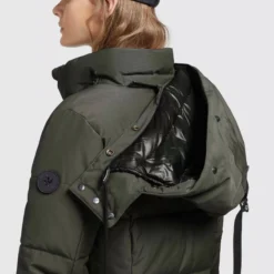 Khujo Wintermäntel Mantel Cliv Frauen Dunkelgrün -Khujo Verkaufsshop e5b7619c2410c58727f1ab34b9458d20 scaled