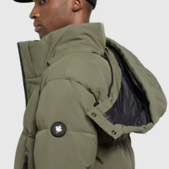 Khujo Outdoorjacken Funktionsjacke TURREL Männer Oliv -Khujo Verkaufsshop ec2cc5f0e2144c1b6f92399d6eabb6cf scaled